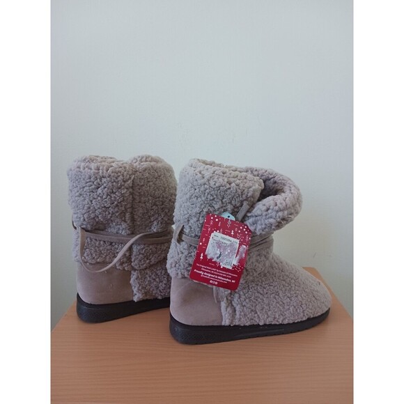Muk Luks Clementine Ankle Boots Fairy Dust Flat Heel Memory Foam Beige Size 9 - Picture 1 of 8